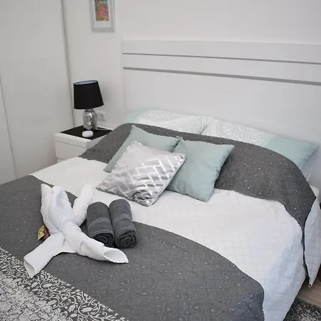 Silverlux Apartman *